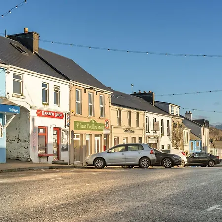 444 - Holiday home Clifden
